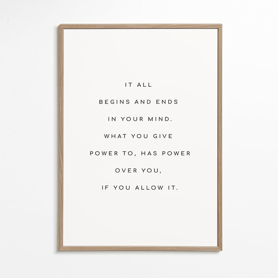 Minimalistisk plakat med centreret citat