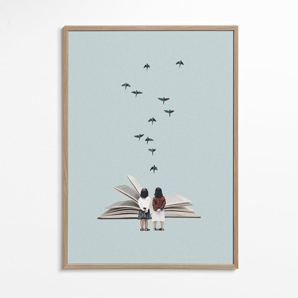 Illustration af børn og fugle på åben bog