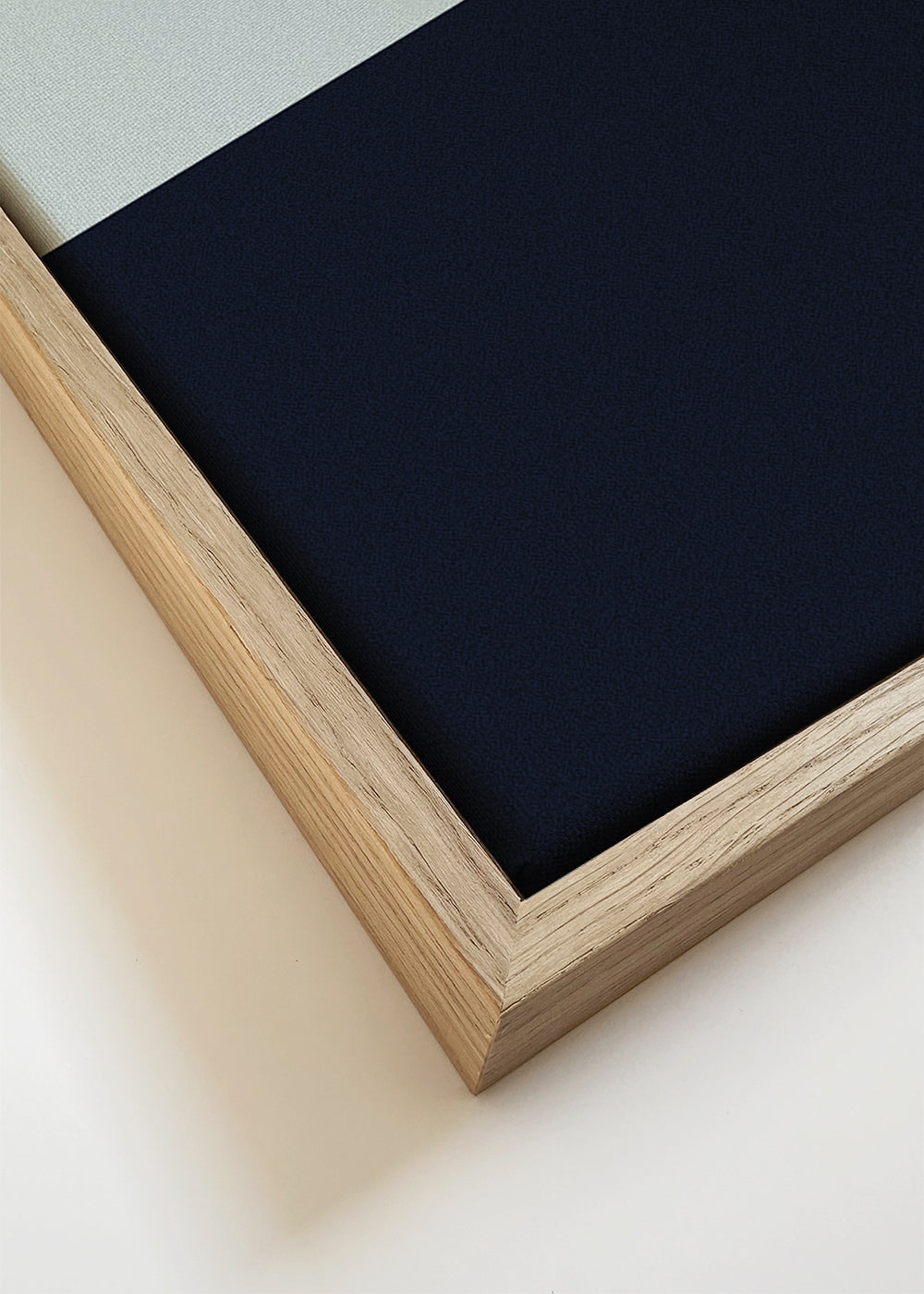 Minimalistisk plakat med rygende figur