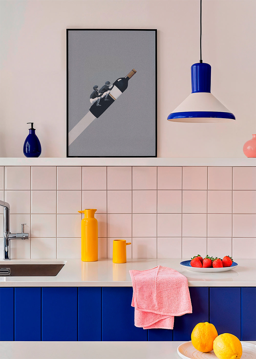Køkkenkunst med ryttere på vinflaske