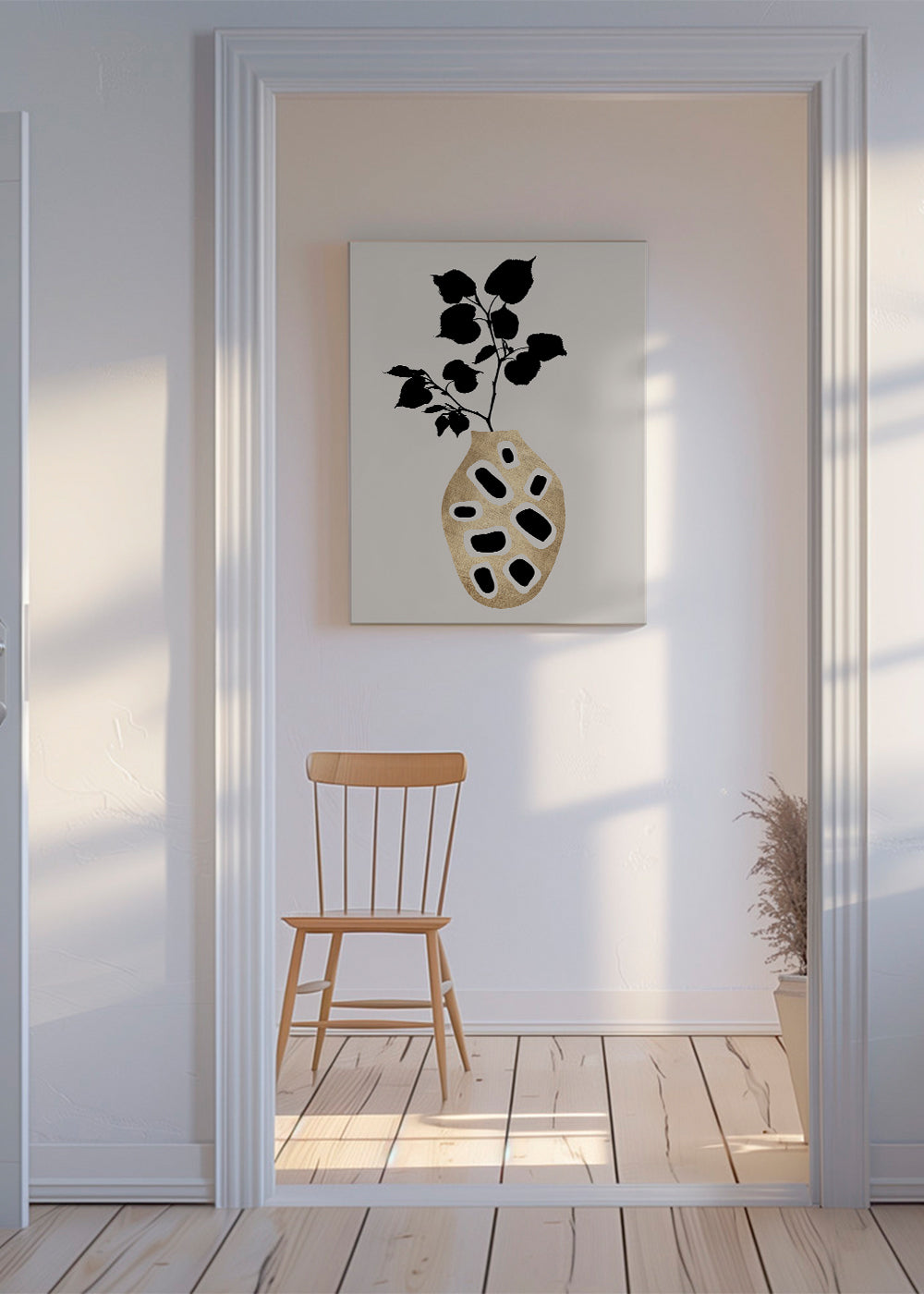 Botanisk plakat med gyldent vase og silhuetblade