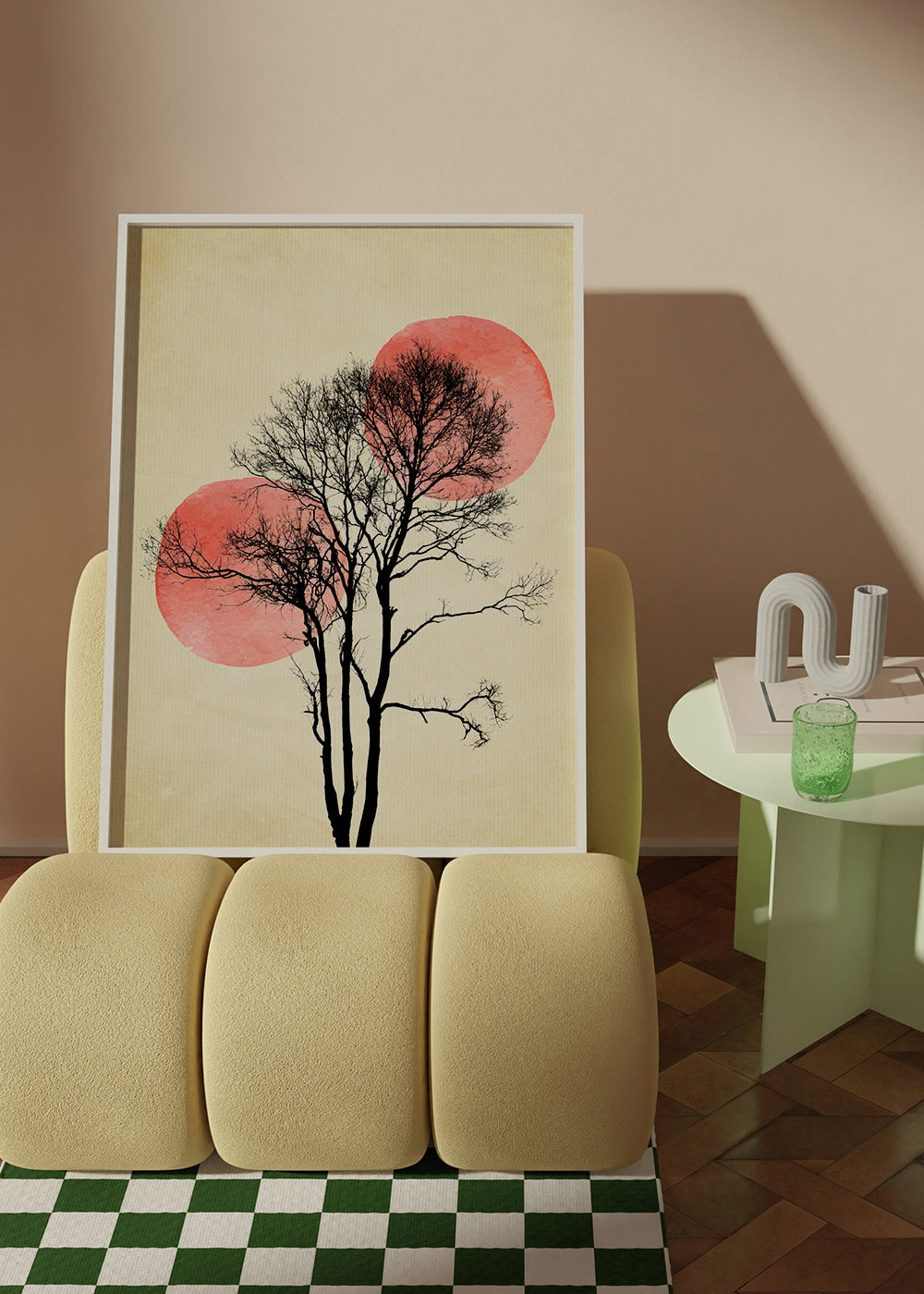 Botanisk plakat træ i silhuet med koralmåner