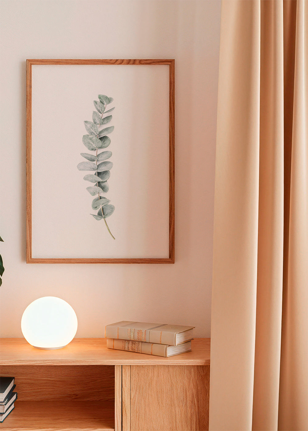 Botanisk plakat: minimalistisk eukalyptusgren