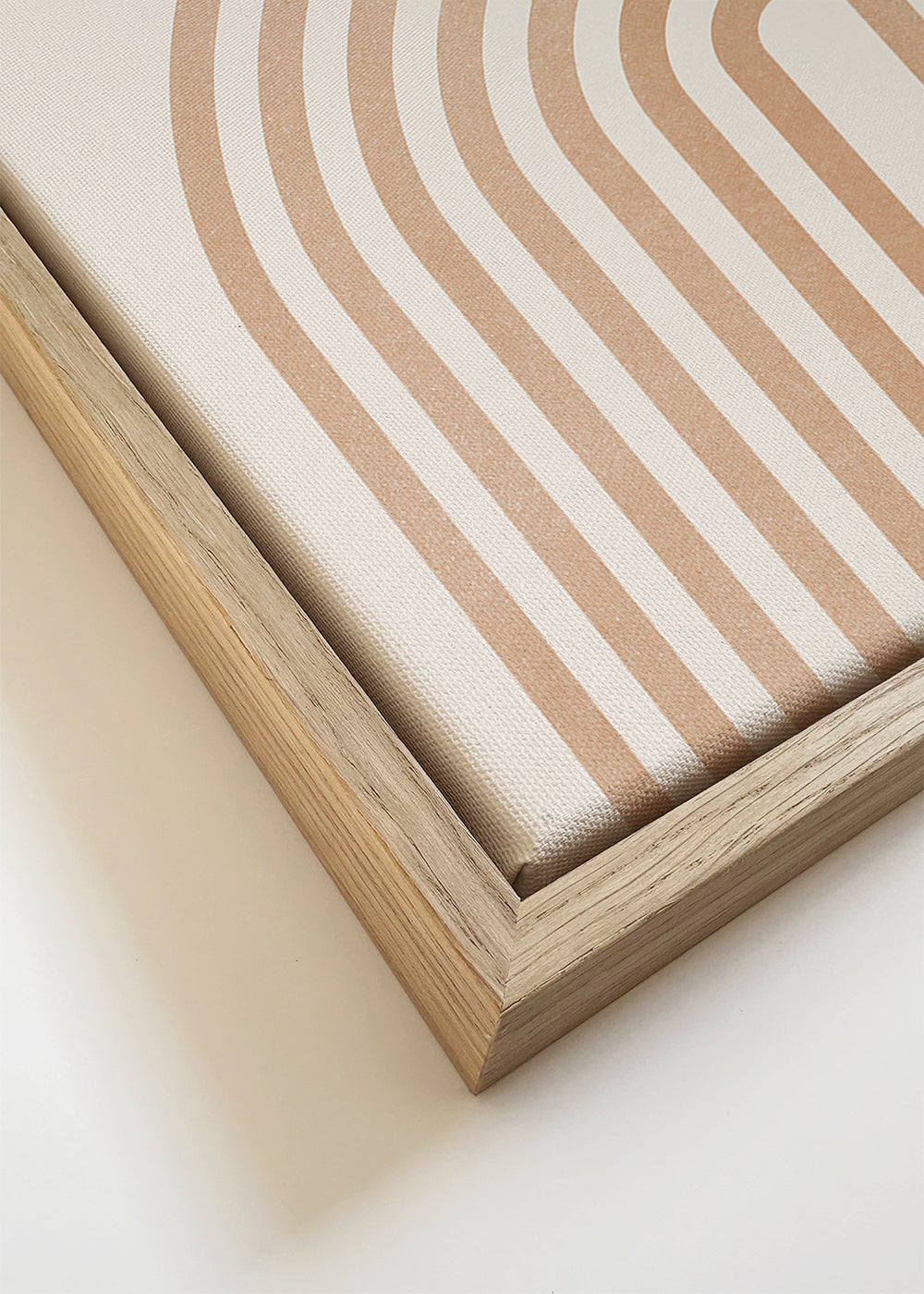 Geometrisk plakat med minimalistiske buer