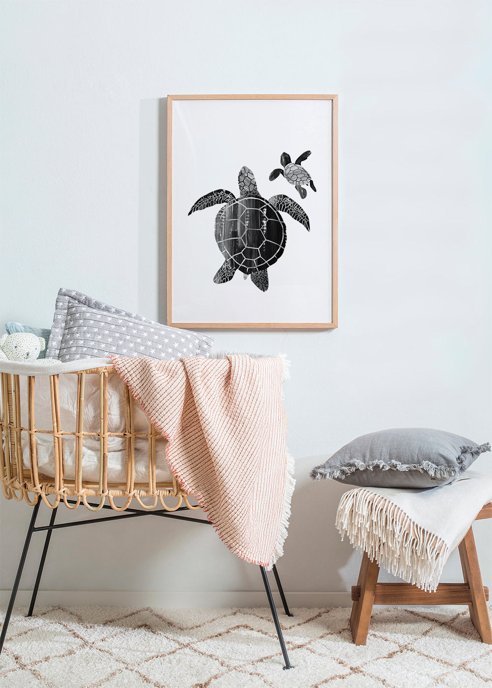 Minimalistisk skildpadde i sort-hvid