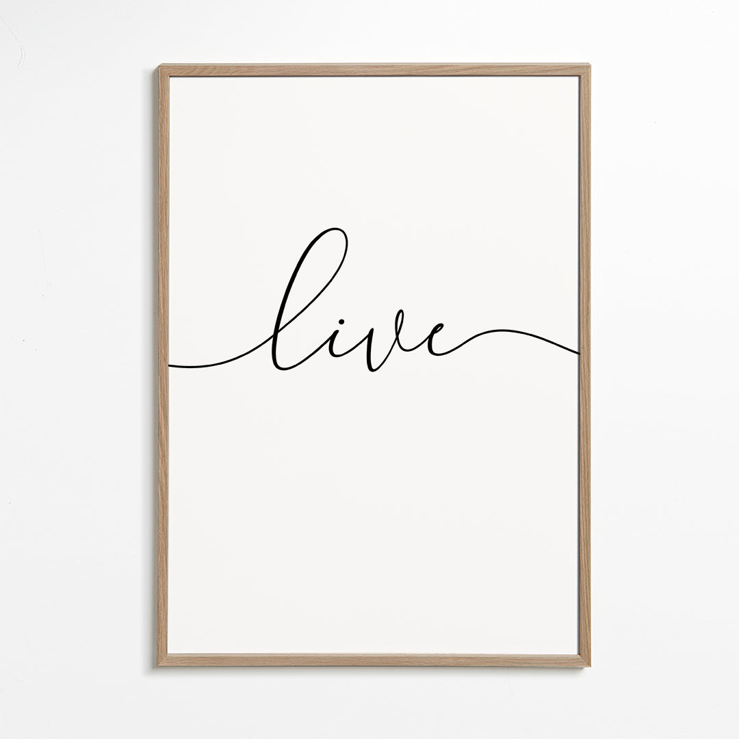 Minimalistisk plakat med teksten 'Live'