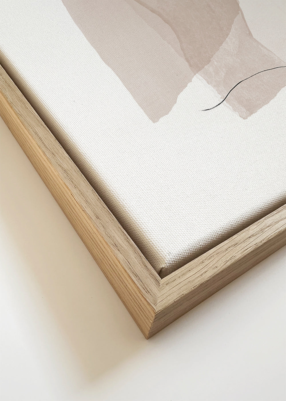 Minimalistisk beige billede med linje