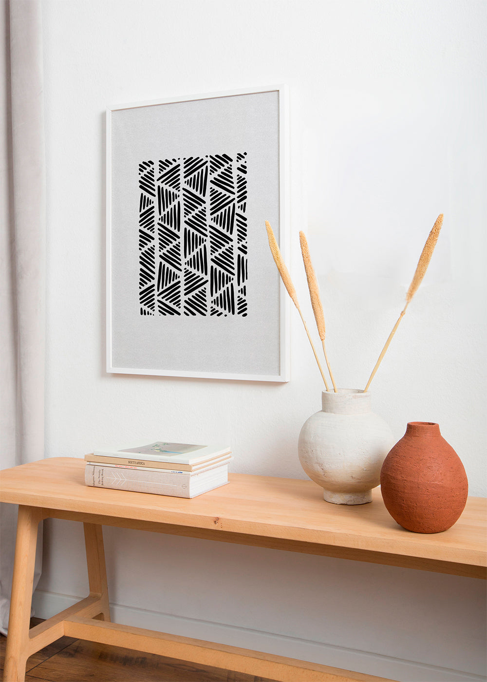 Sort-hvid kunst med trekantsmønster
