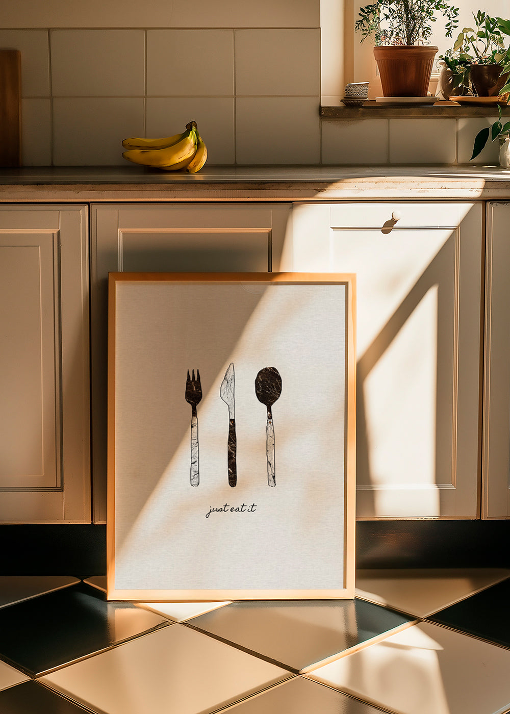 Køkkenkunst med marmoreret bestik