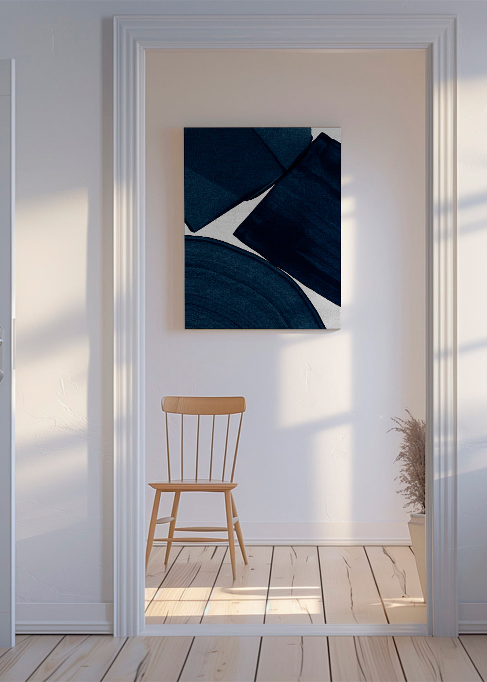 Minimalistisk blåt maleri med markante penselstrøg