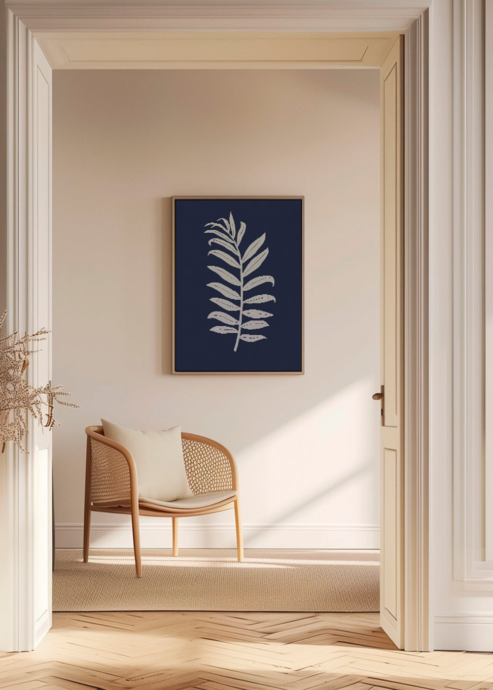 Botanisk plakat: palmeblad på dybblå baggrund
