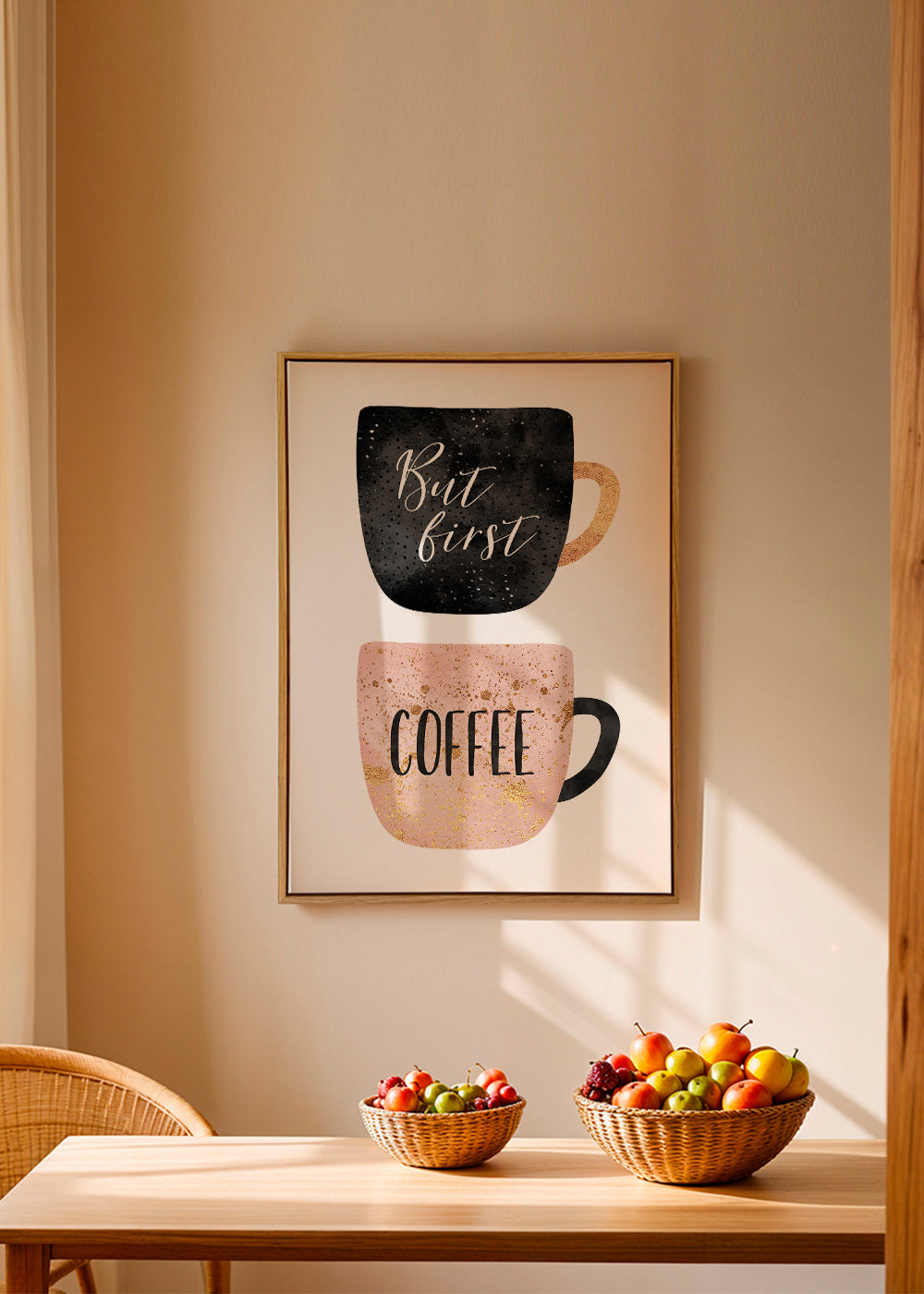 Køkkenkunst: illustrerede kaffekopper med tekst