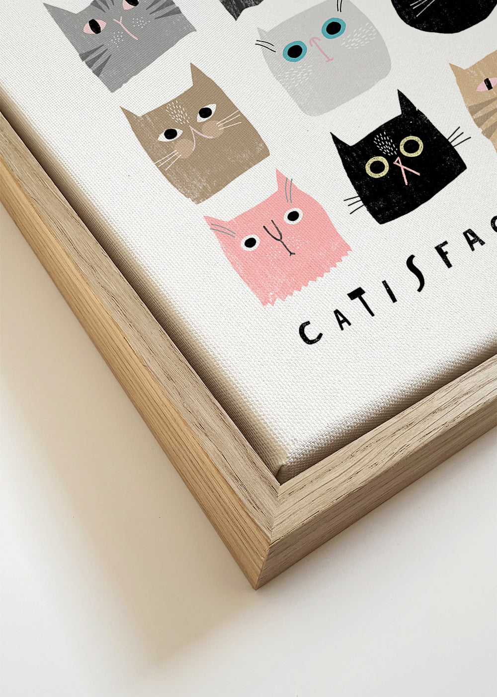 Legesyg katteillustration i gitter