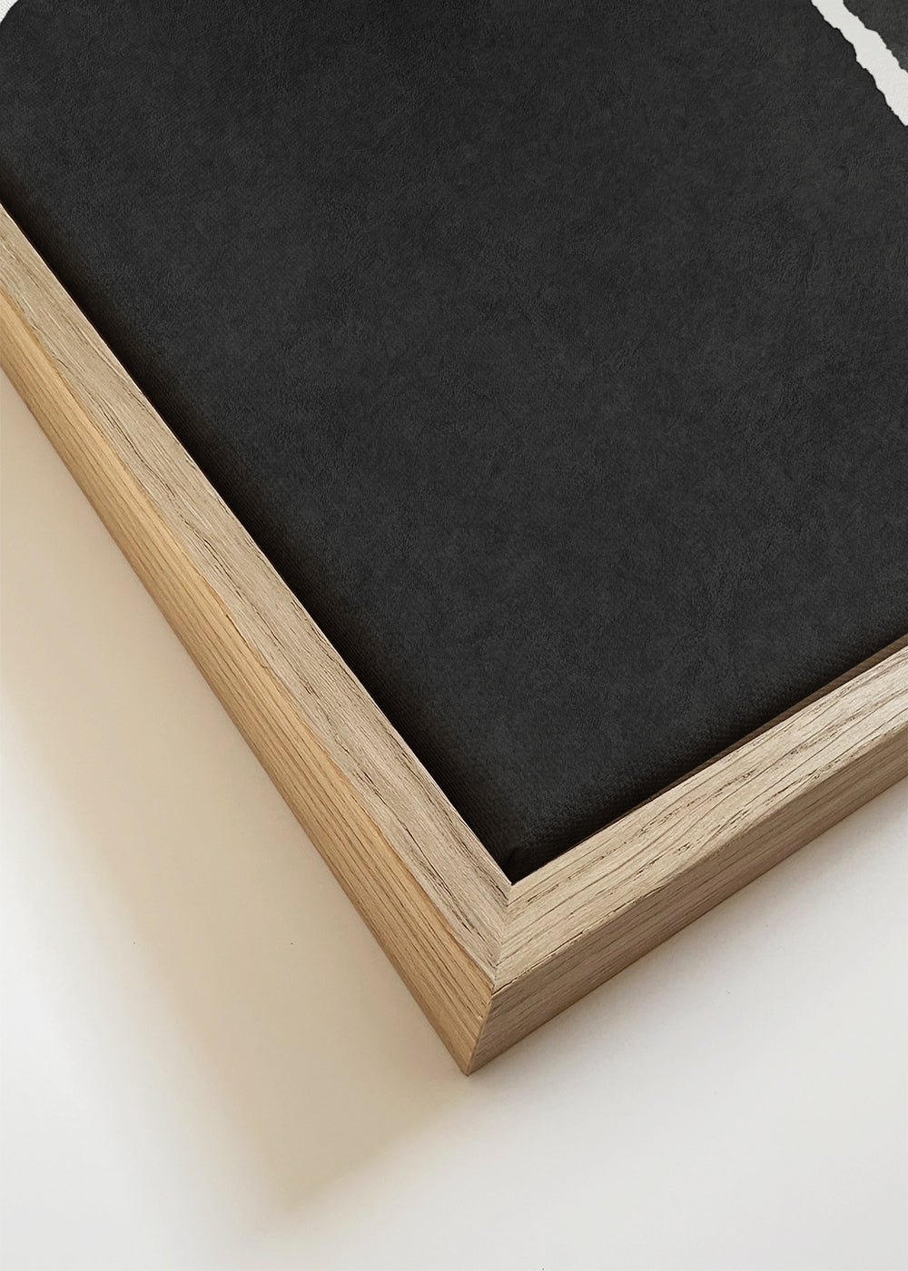 Sort-hvidt minimalistisk billede med blækpletter