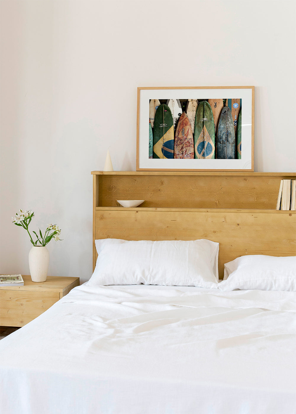 Sportkunst med vintage surfboards