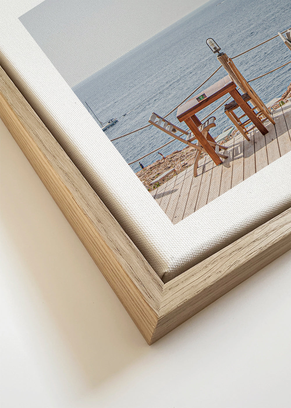 Landskabskunst: terrasse ved havet