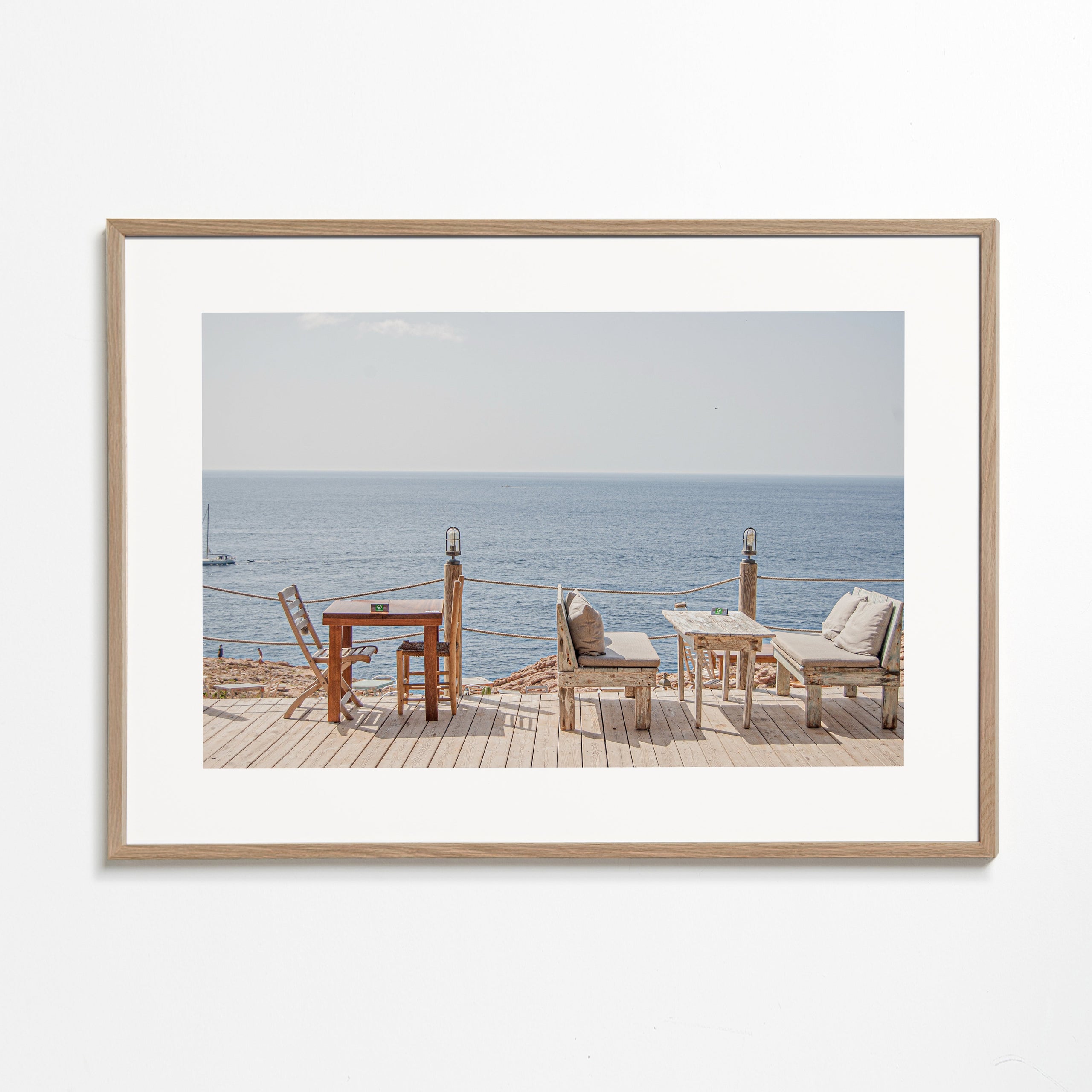Landskabskunst: terrasse ved havet