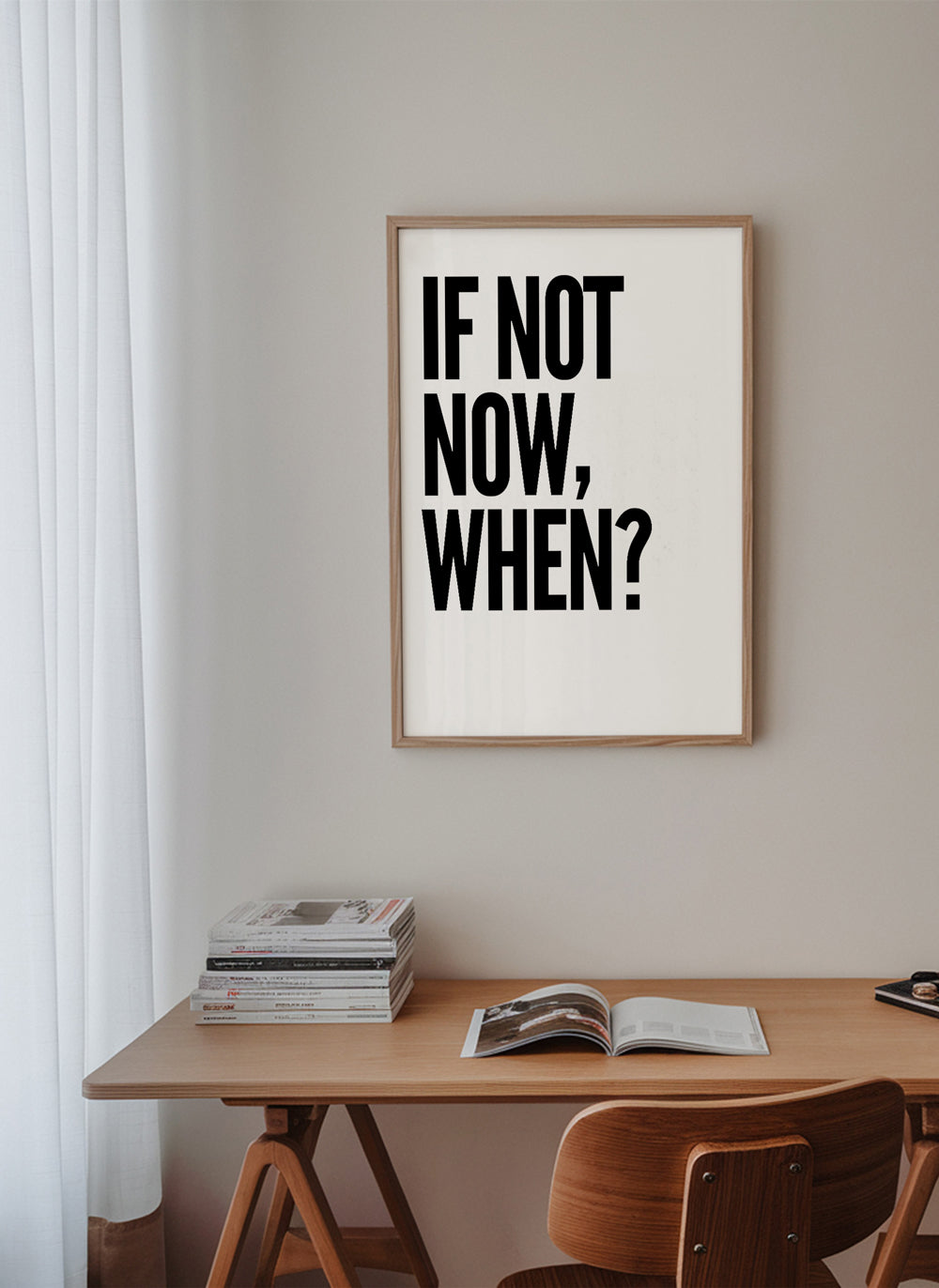 Minimalistisk typografisk plakat med markant slogan