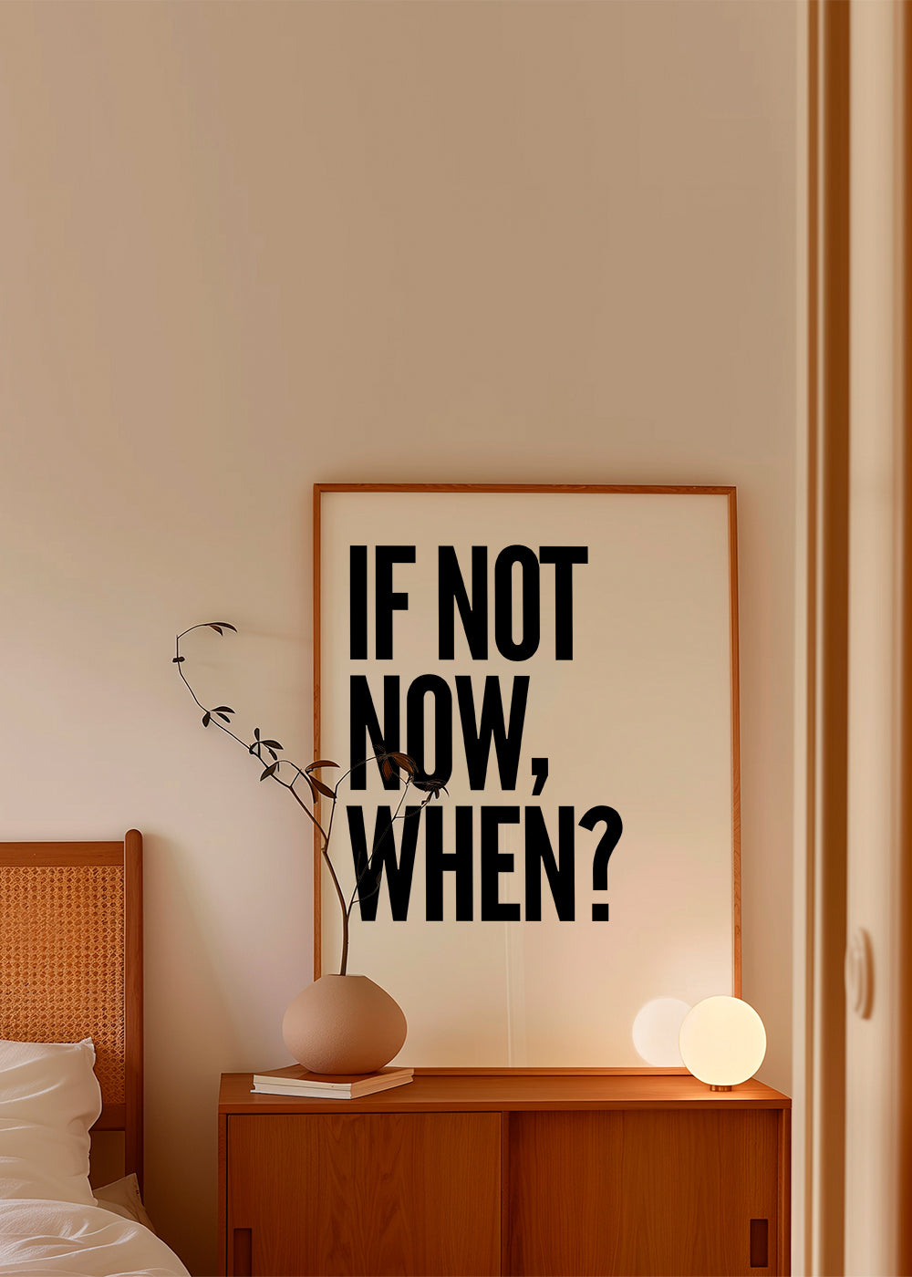 Minimalistisk typografisk plakat med markant slogan