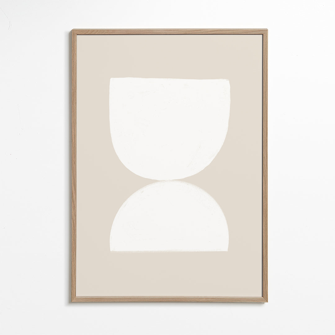 Minimalistisk plakat to hvide former på beige baggrund