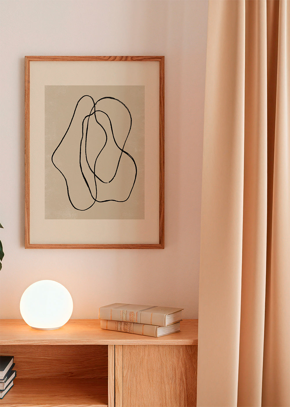 Minimalistisk plakat med organiske linjer