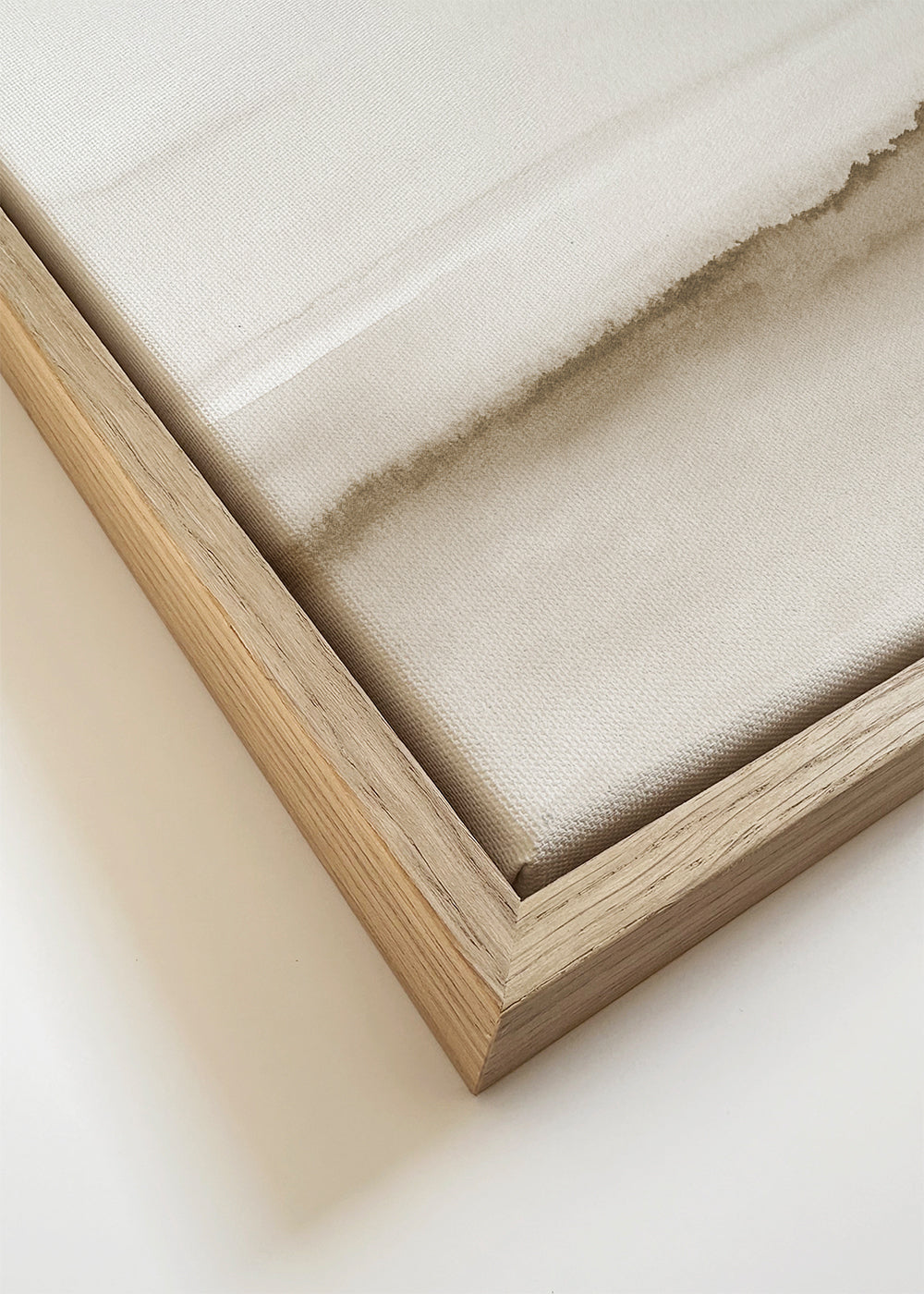 Akvarel-landskab i beige med minimalistisk udtryk