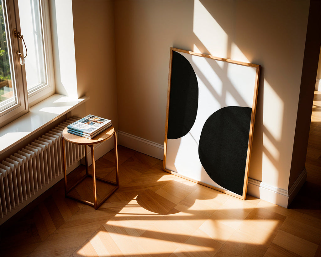 Minimalistisk design med organiske sorte former