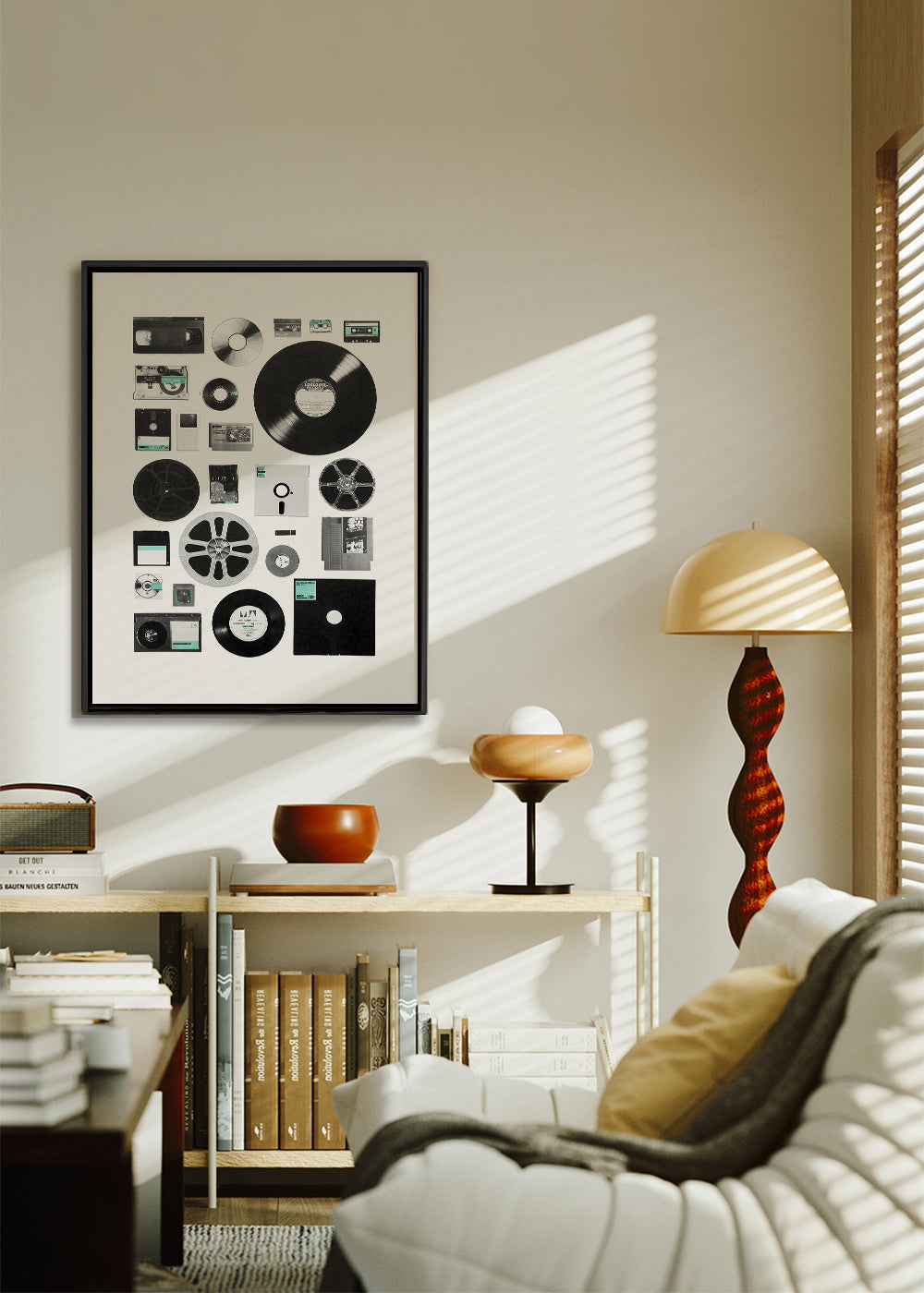 Vintage plakat med musikmedier i collage