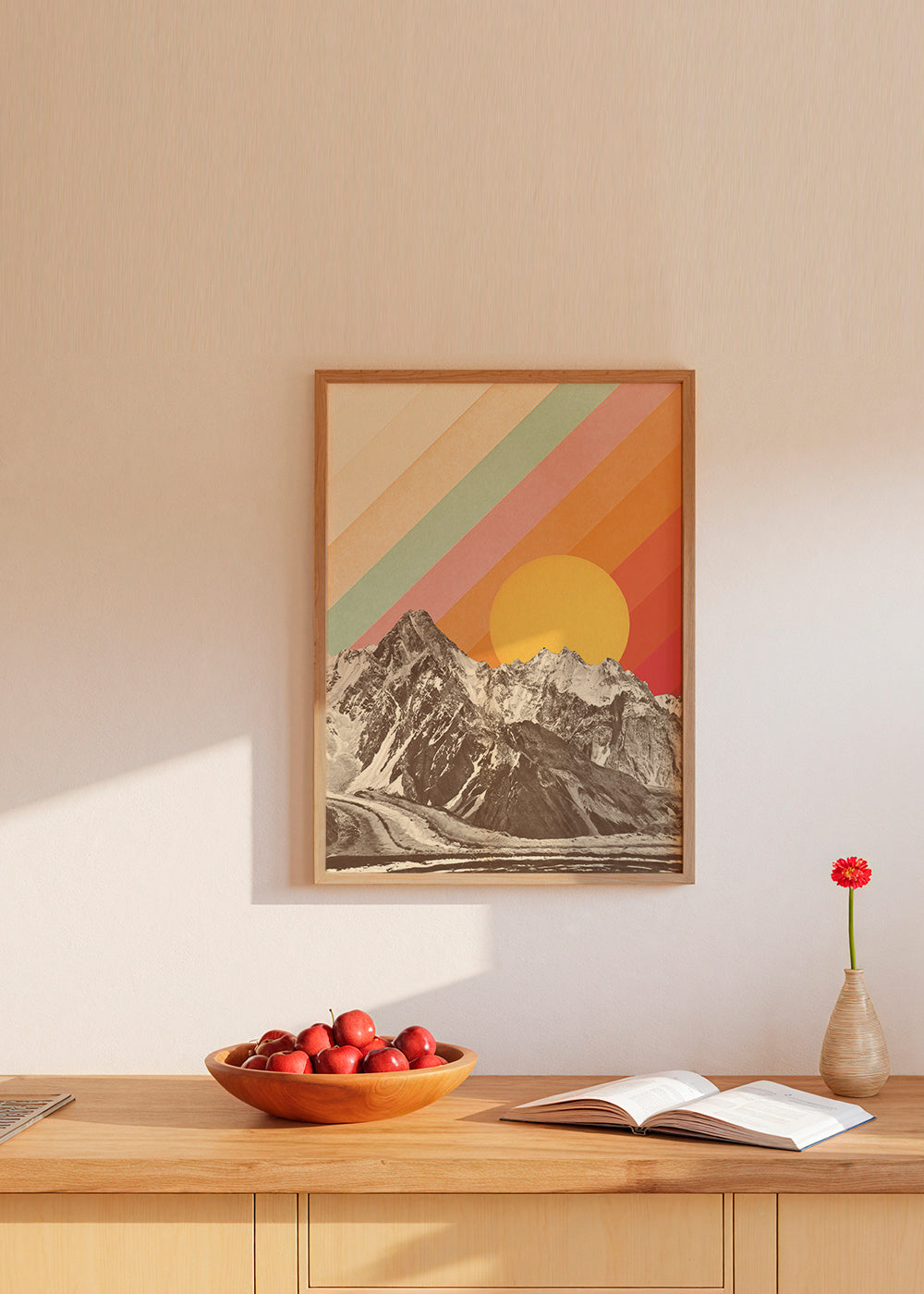 Vintage landskab med geometrisk sol