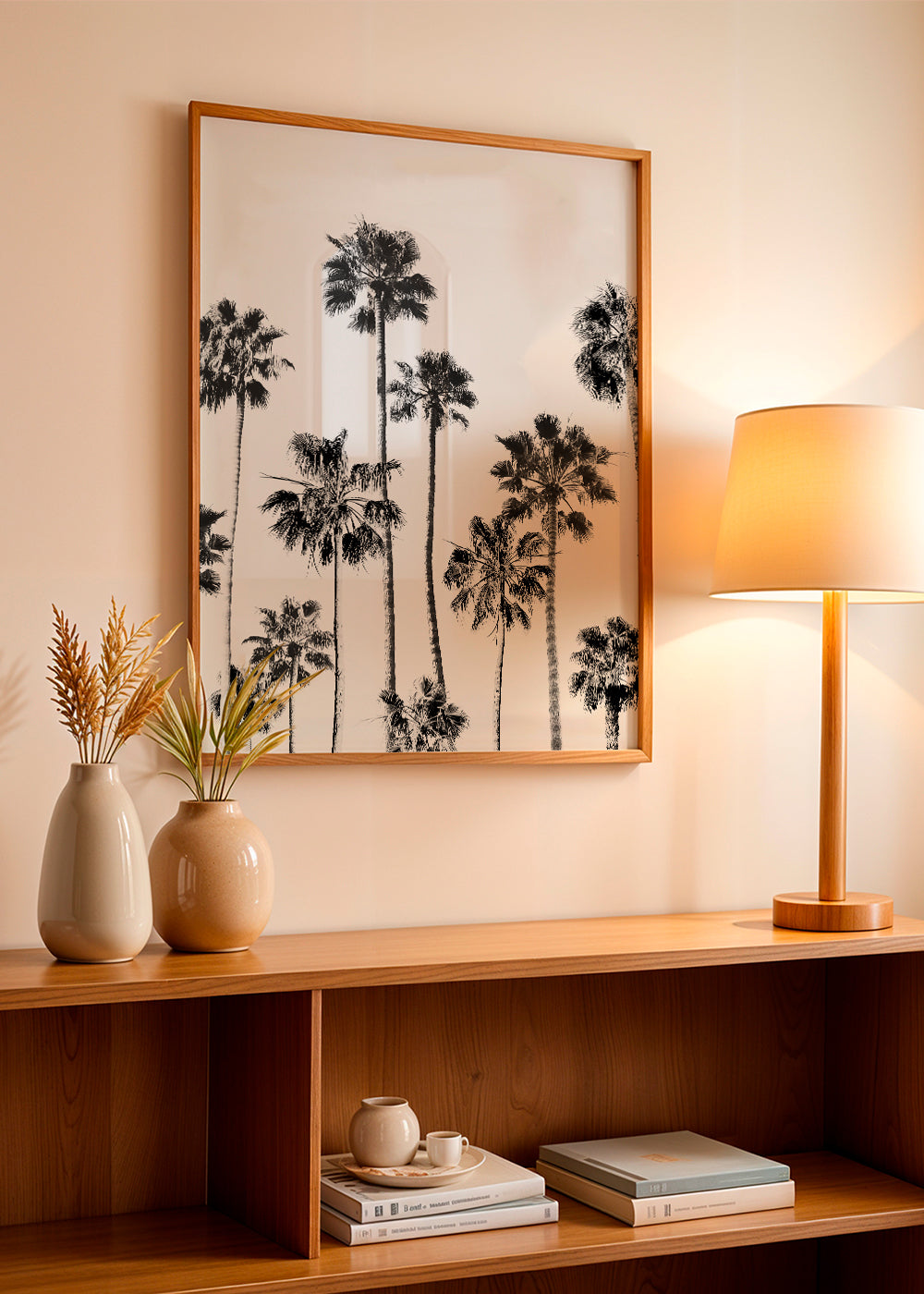 Sort-hvid kunst med høje palmer