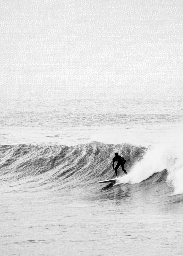 Sportkunst: surfer på bølgen