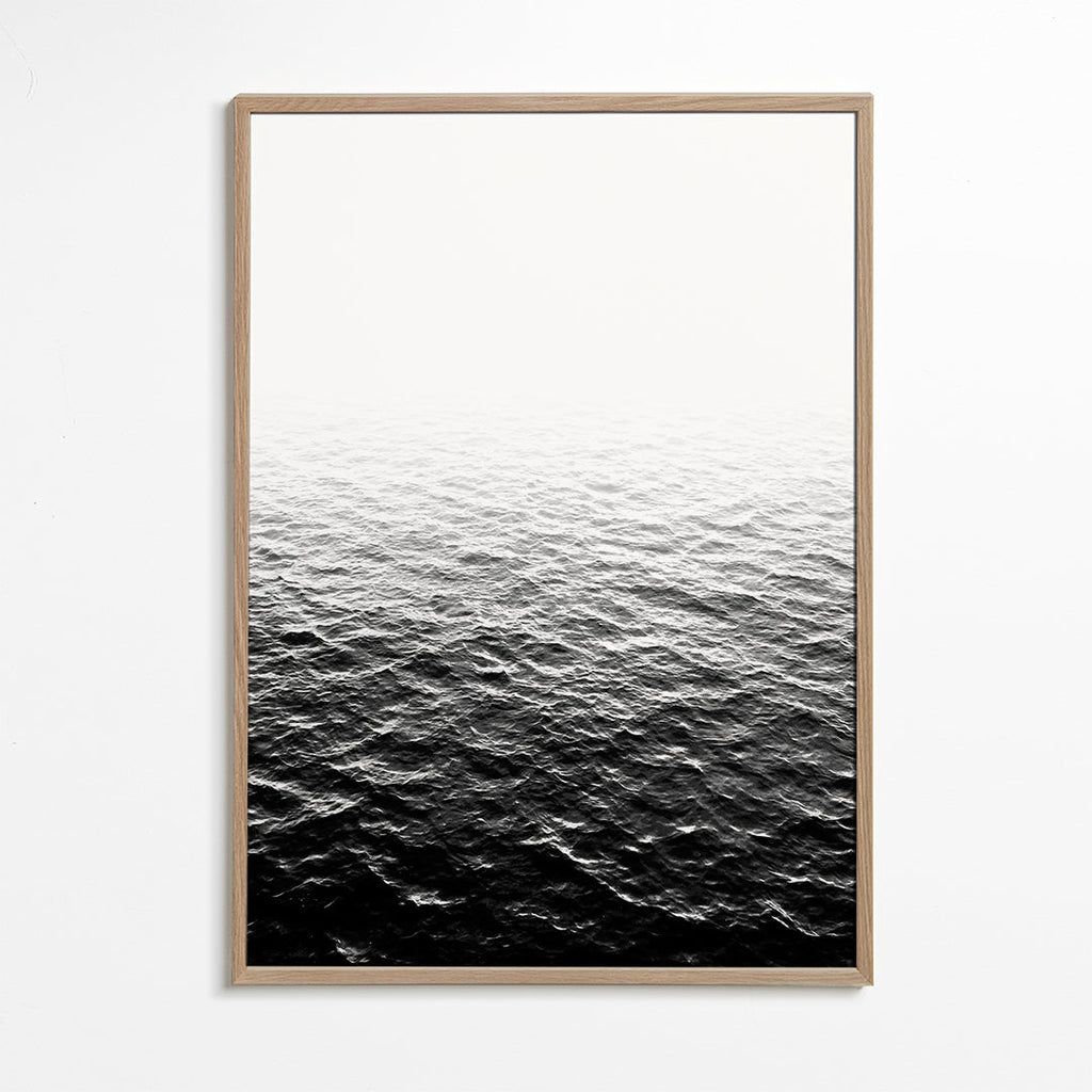 Sort-hvidt foto af havet