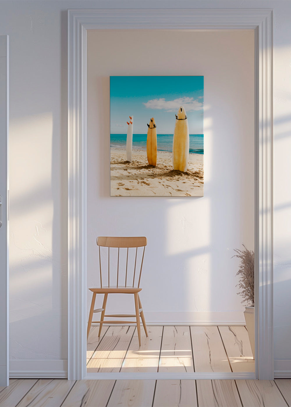 Surfbrætter på solrig strand
