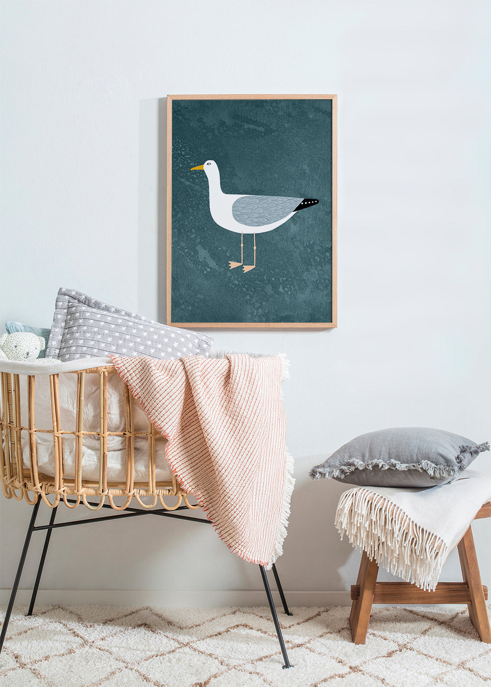 Mågeillustration på blå baggrund