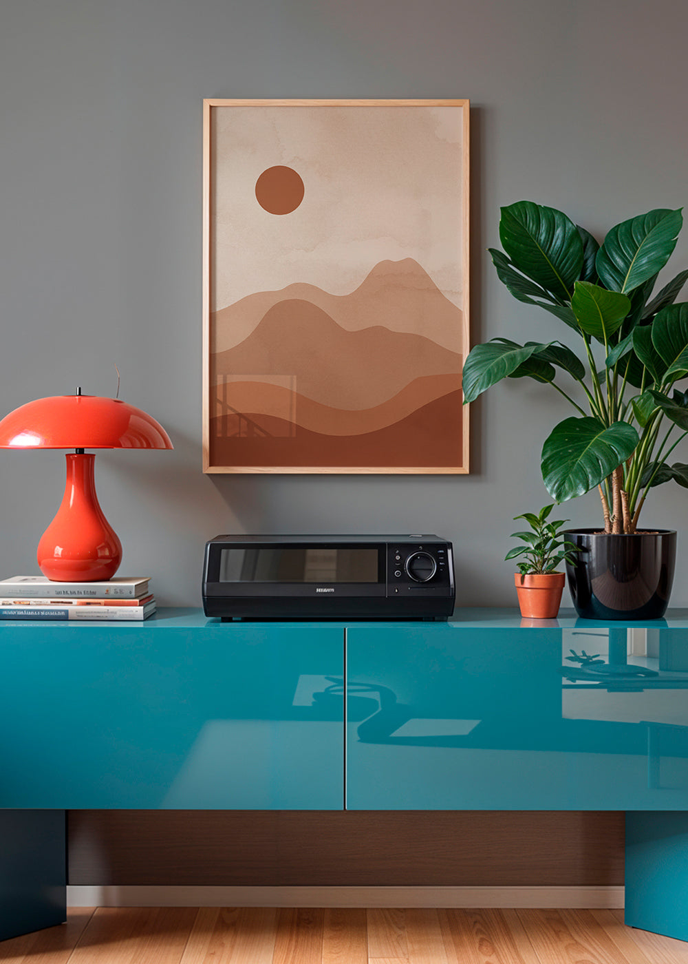 Minimalistisk landskabstavle med terrakotta-sol