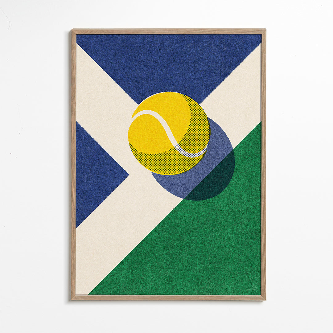 Sportkunst: tennisbold på geometrisk komposition