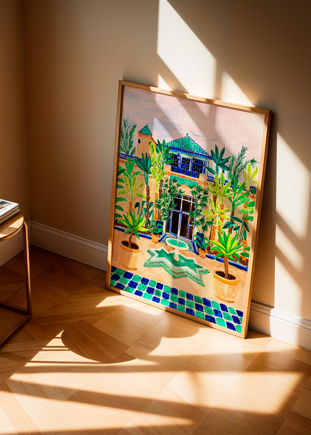 Botanisk plakat Gård med springvand og fliser