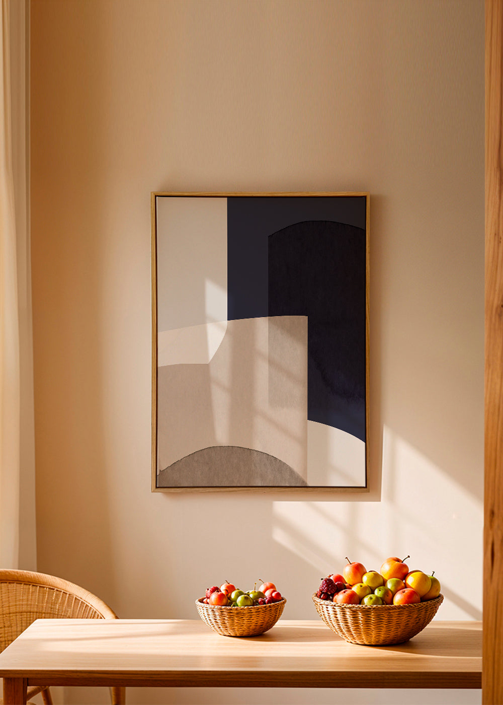 Abstrakt billede beige og blå med lagdelte former