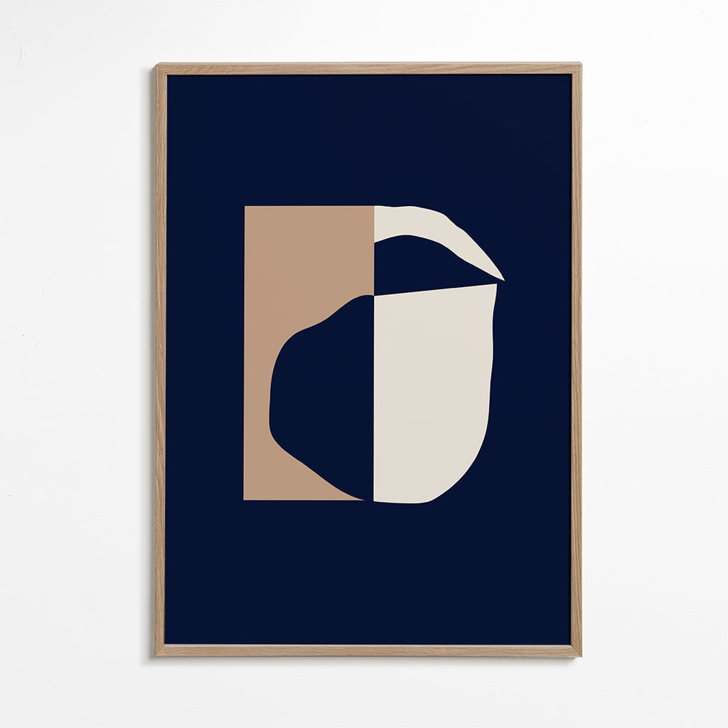 Geometrisk plakat med buede former i marine