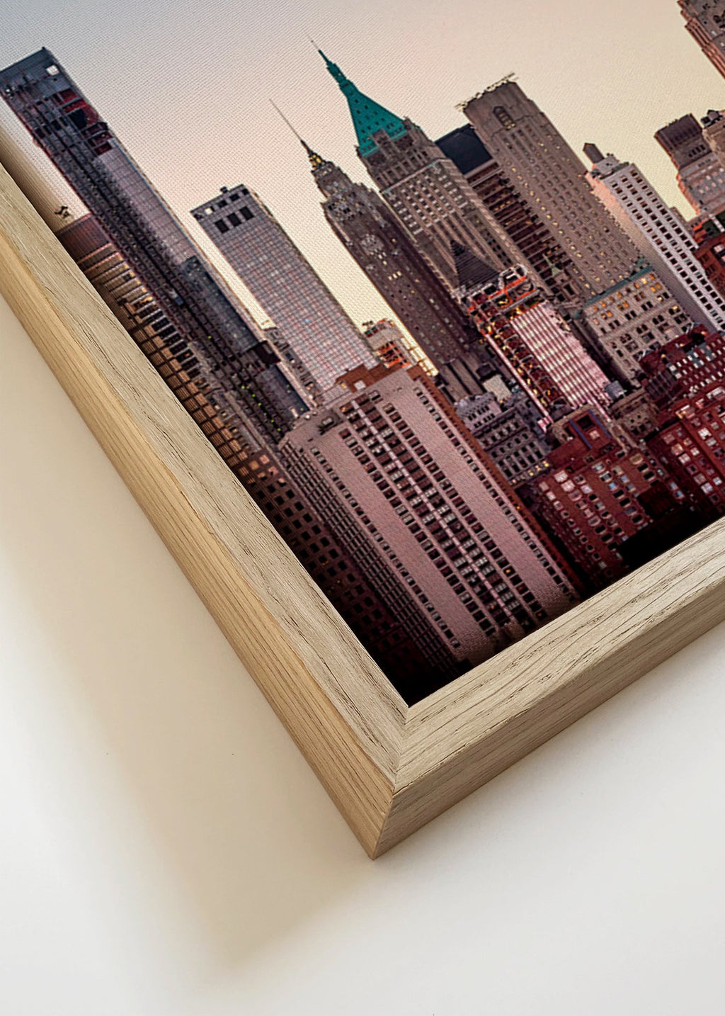 Byplakat med skyline ved skumring – Canvas detail