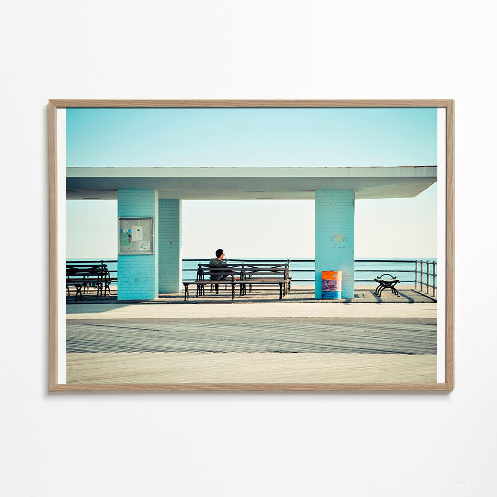 Fotografi af mole med ensom bænk – Oak Frame