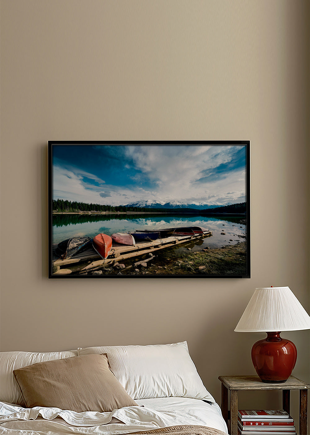 Landskabskunst med kanoer på molen – Canvas2