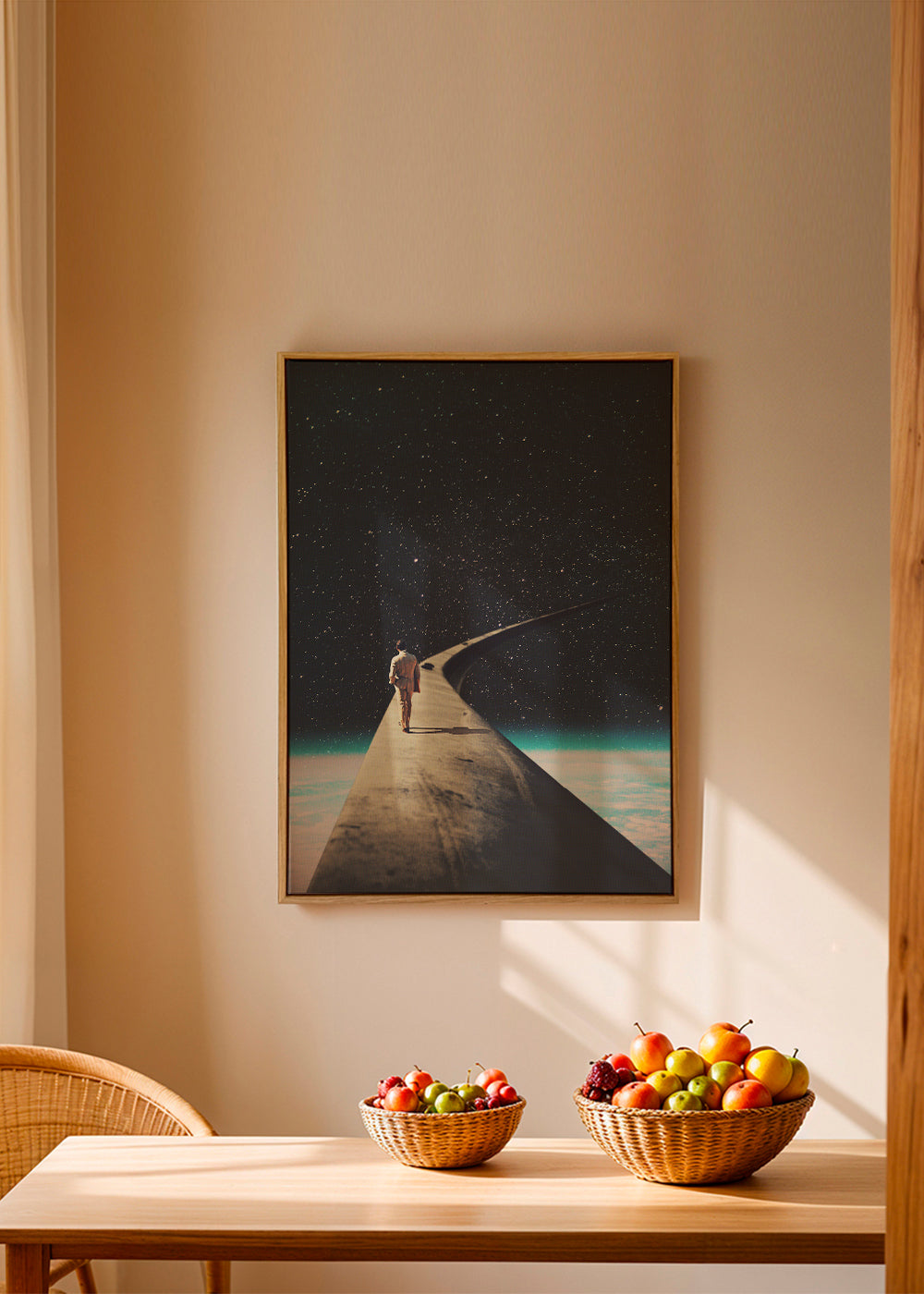 Surrealistisk fotografi af rejsende på vinge