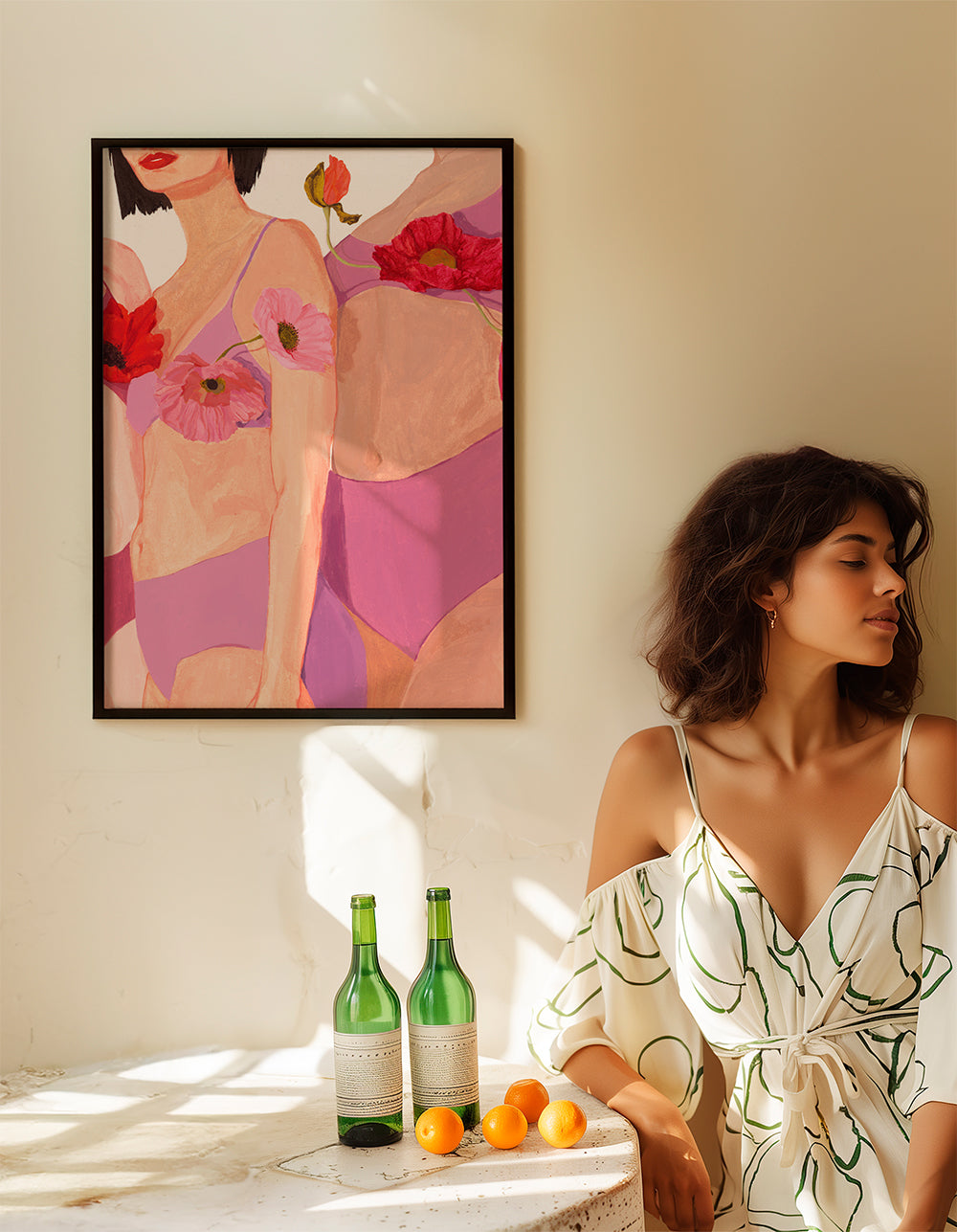 Kvindeillustration med valmuer i pink