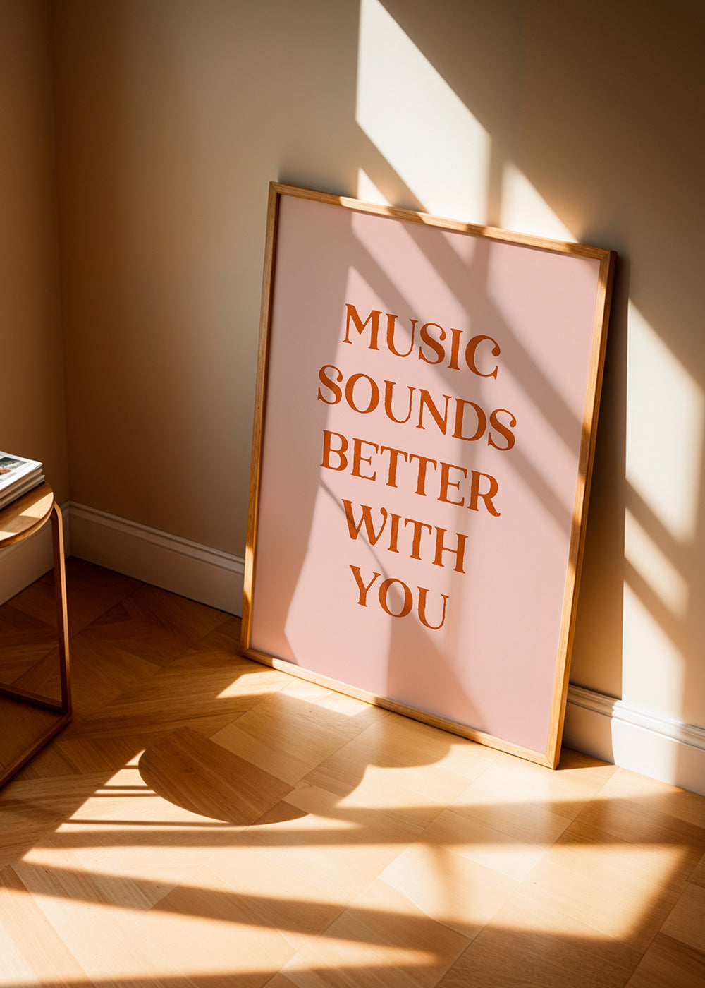Minimalistisk plakat med musikcitat
