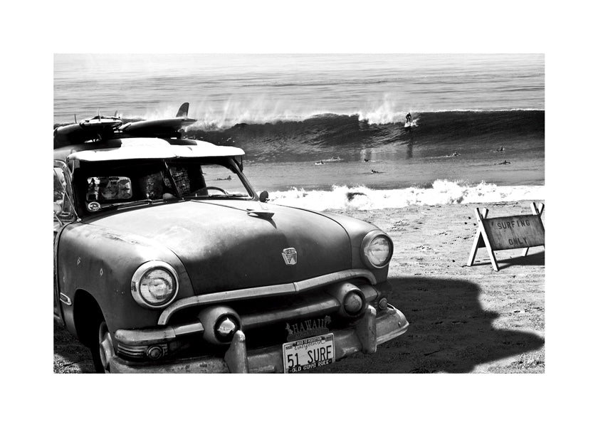 Fotografi af vintage bil på stranden