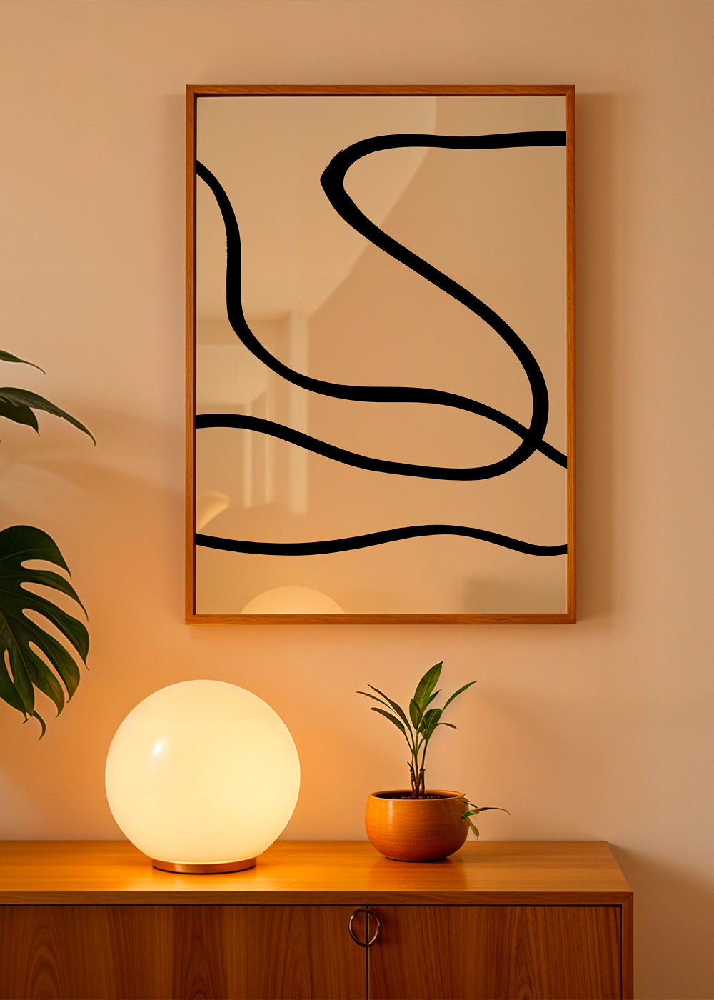 Minimalistisk plakat med sorte linjer på beige