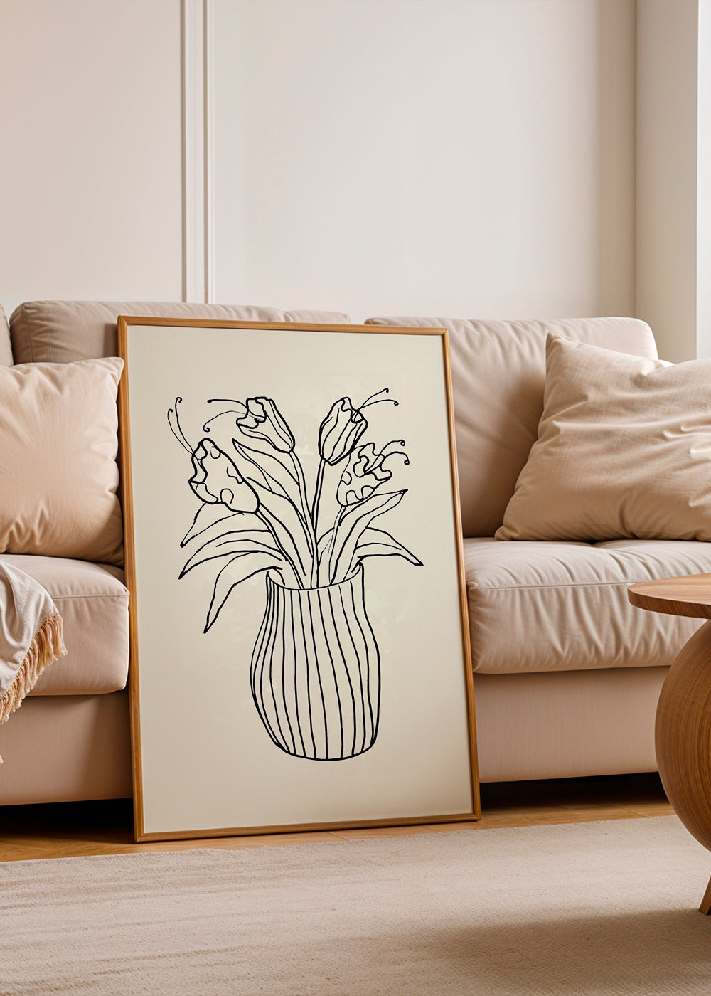 Botanisk plakat: vase med tulipaner linjetegning
