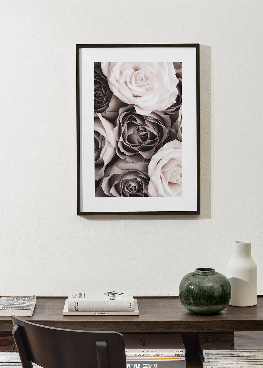Botanisk plakat blege roser close-up