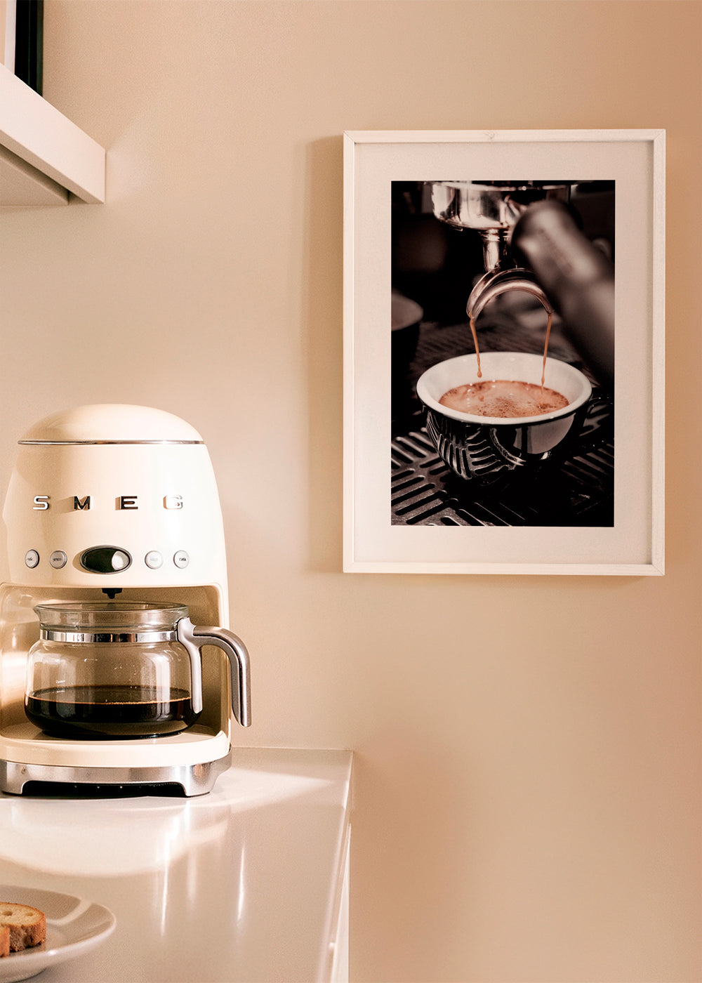 Køkkenkunst med espresso i kop